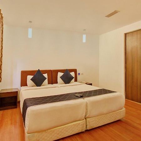 Hotel Grand Marena Chennai Zewnętrze zdjęcie