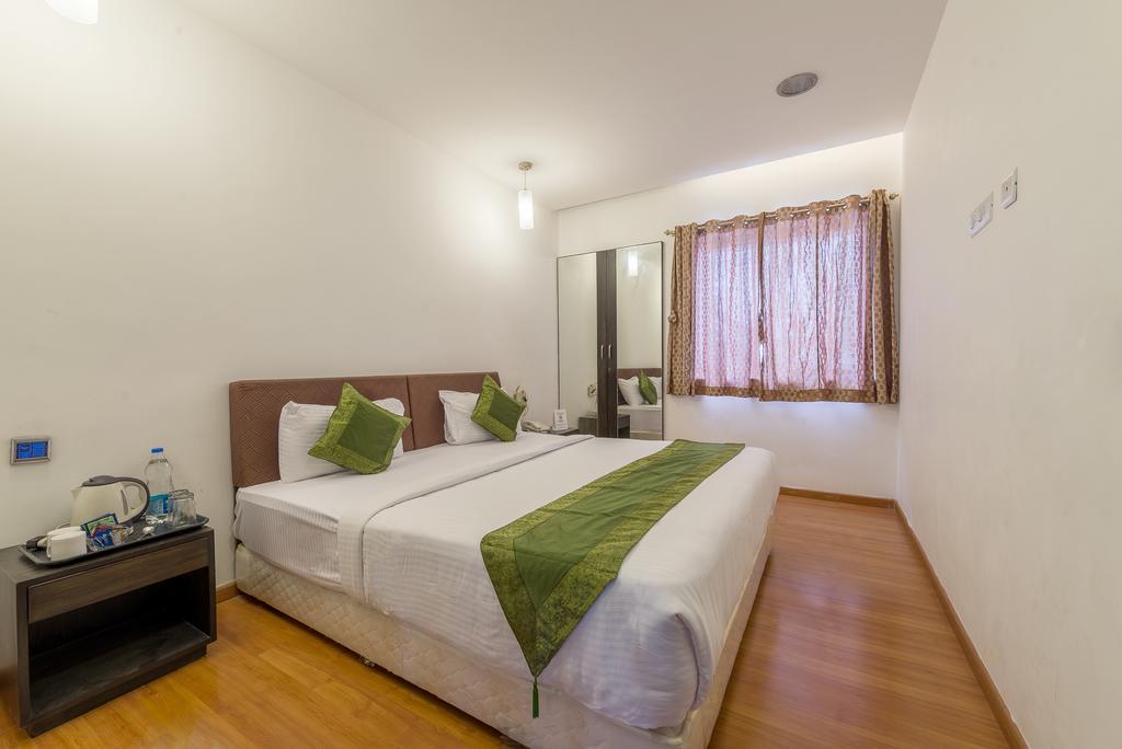 Hotel Grand Marena Chennai Zewnętrze zdjęcie