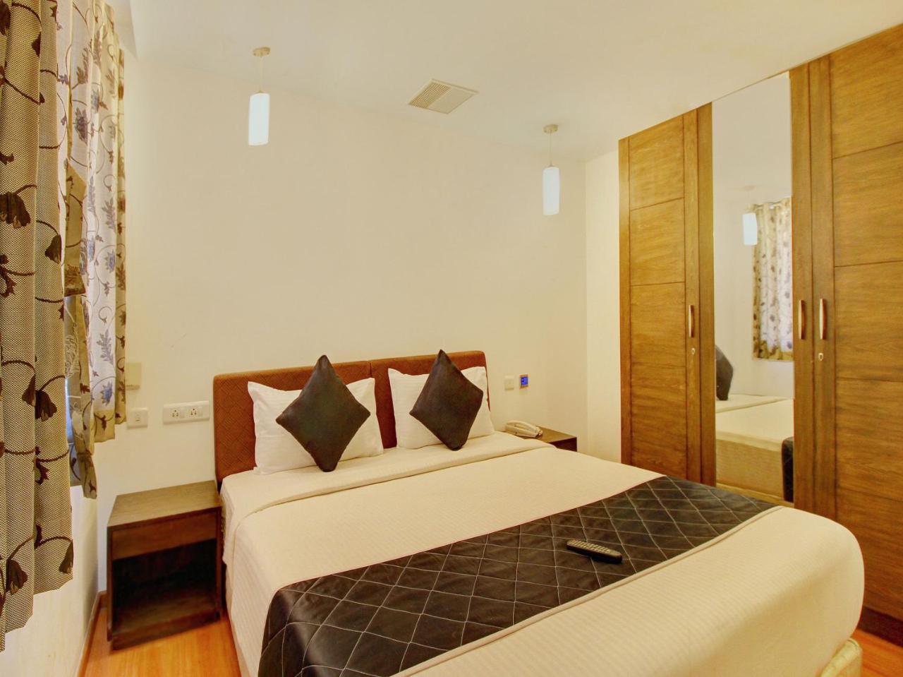 Hotel Grand Marena Chennai Zewnętrze zdjęcie