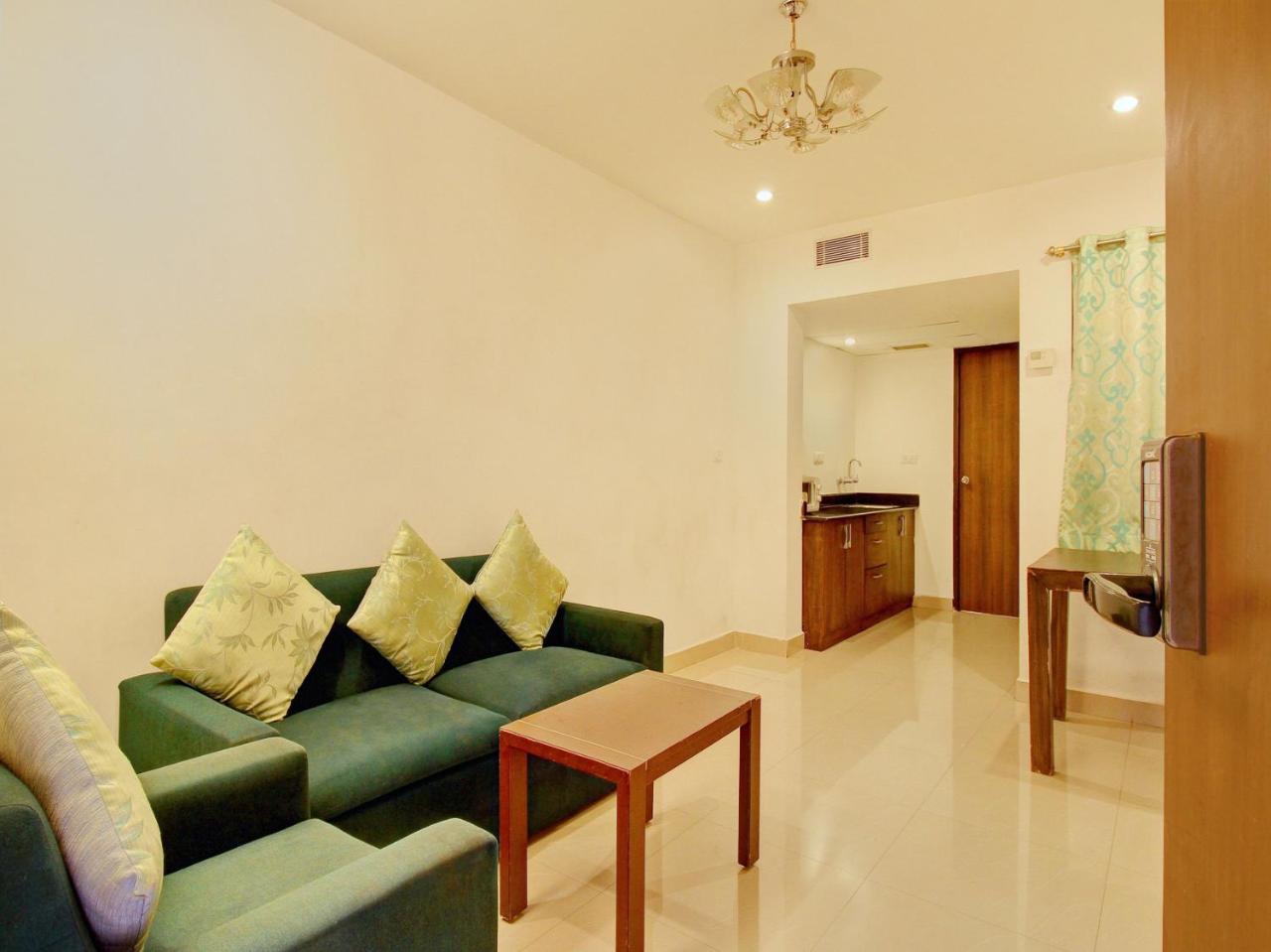 Hotel Grand Marena Chennai Zewnętrze zdjęcie